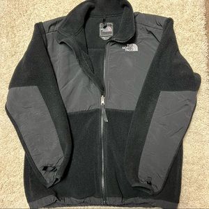 Boys XL The North Face Full Zip up Jacket in Black and Gray